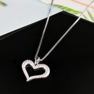 SHE SILVER PETITE HEART NECKLACE 